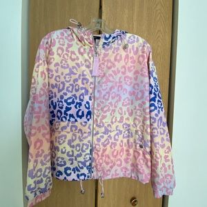 Women’s wind breaker